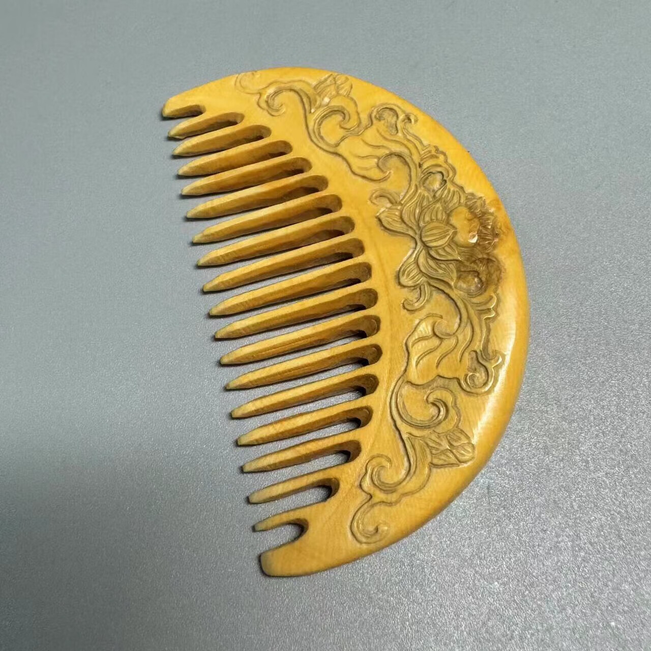 回流猛犸象牙梳子梳子天然木梳防静电按摩梳子女士专用发梳古风 黄色