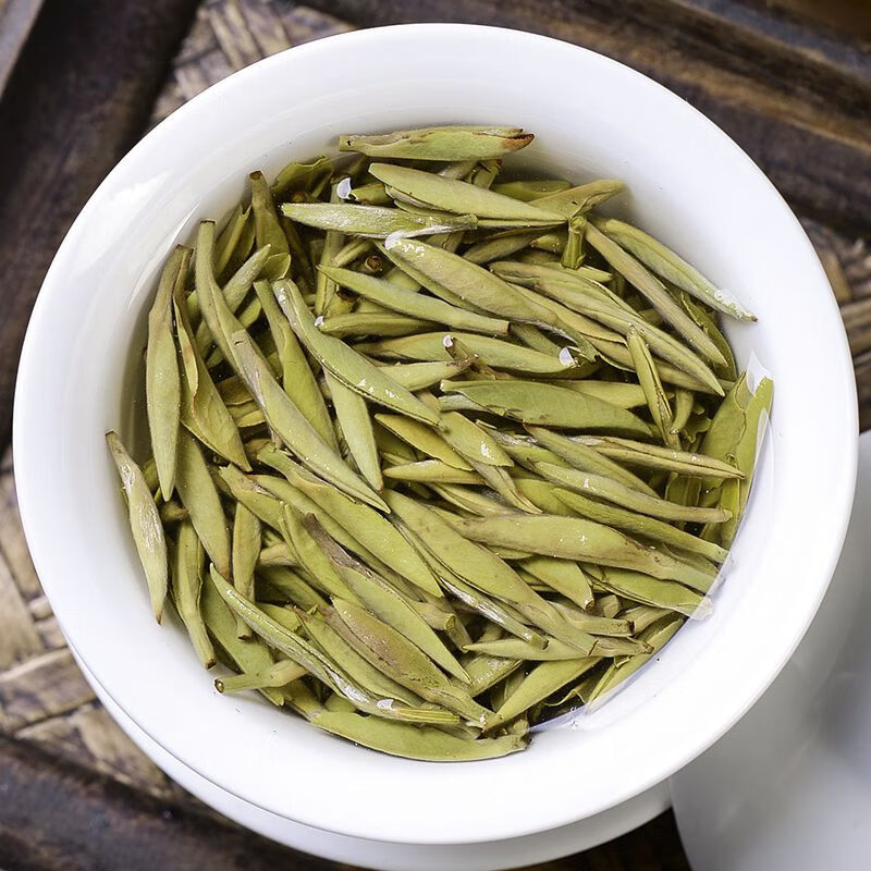 萃隐2023年新茶福鼎老白茶白毫银针正宗明前头采花香大白豪银针茶 250