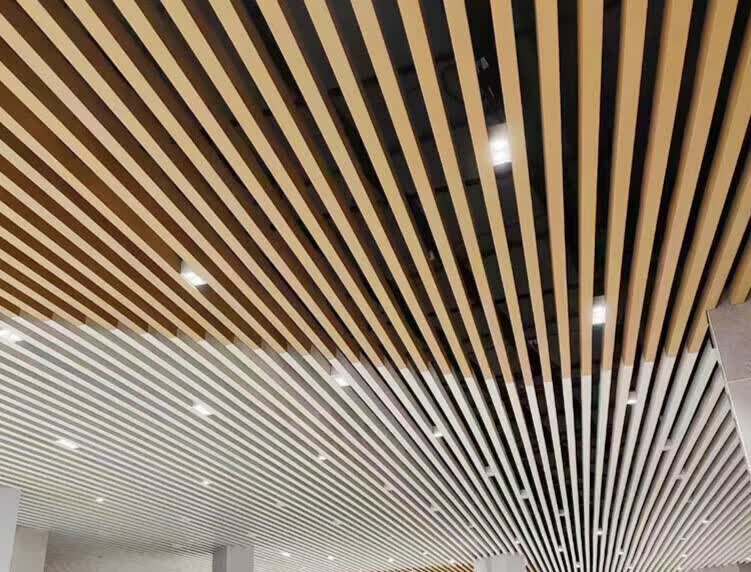 哩嗹啰嗹铝方通吊顶 室内装饰铝合金格栅材料u型木纹铝方通 50*50