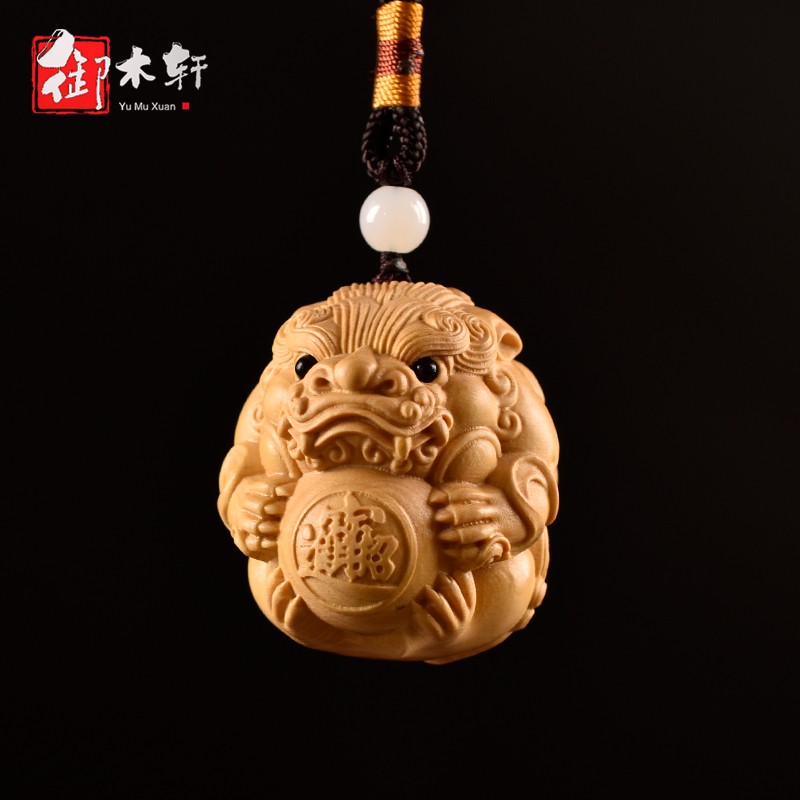 御木轩小叶黄杨木雕有求必应抱球貔貅实木雕刻招财挂件手把件 小号