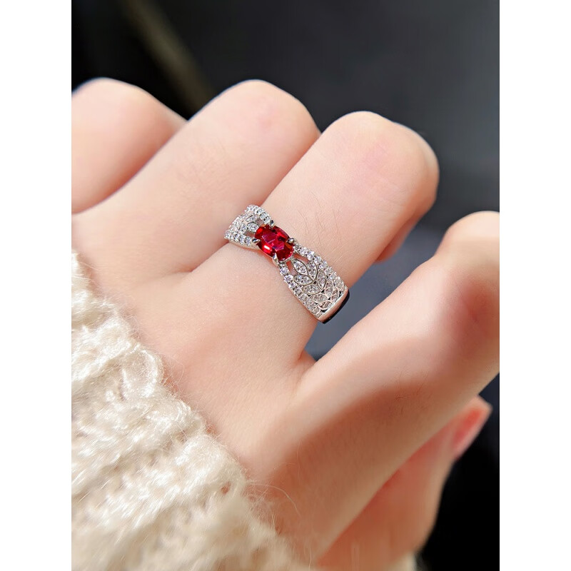 览日鸟红宝石戒指女红钻复古蕾丝小众感人工钻戒 10码