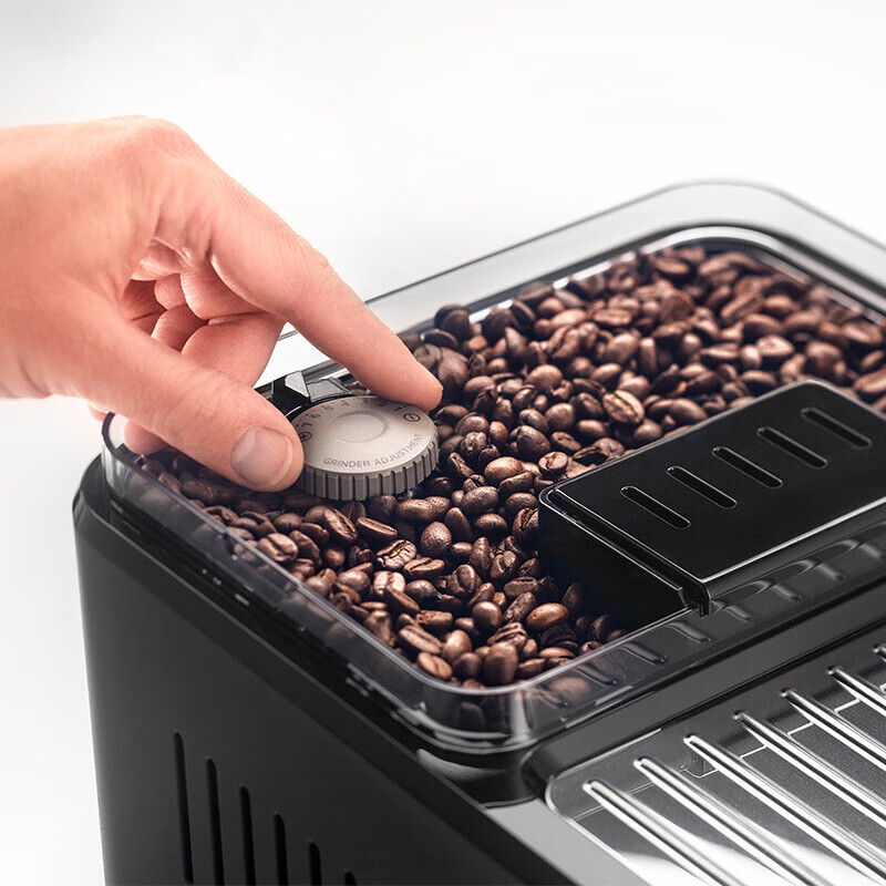 全面评测德龙ECAM450.86.T咖啡机，为您解析性能与使用体验
