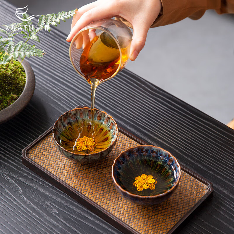 敦煌美术研究所莲花藻井纹对杯茶具套装茶杯结婚礼物生日新婚礼物新年元旦礼品 莲雀天成双盏