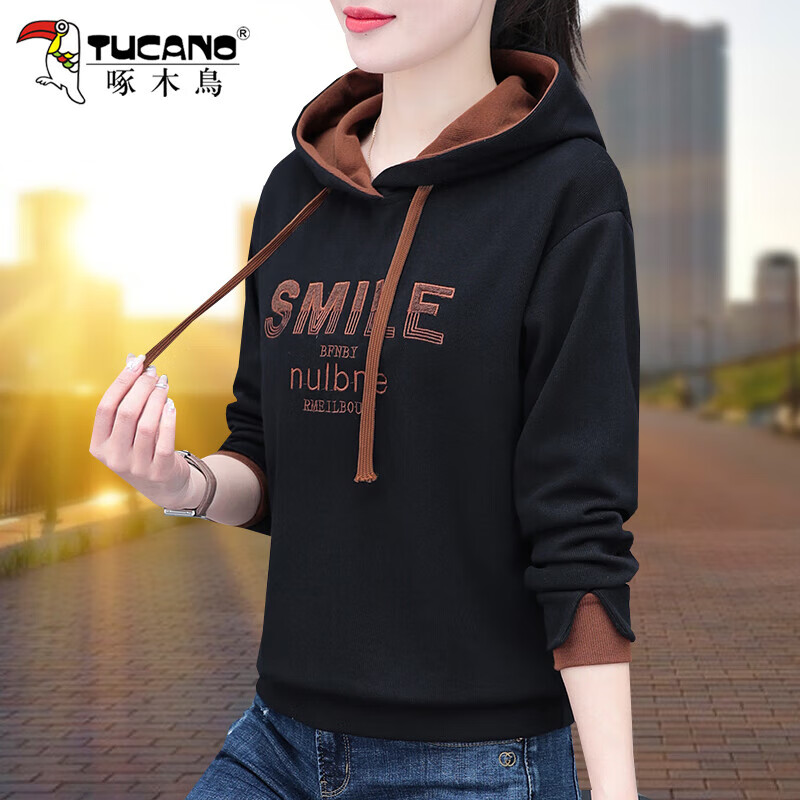 啄木鸟(tucano)品牌带帽卫衣女春秋款2024新款洋气休闲小个子短款上衣