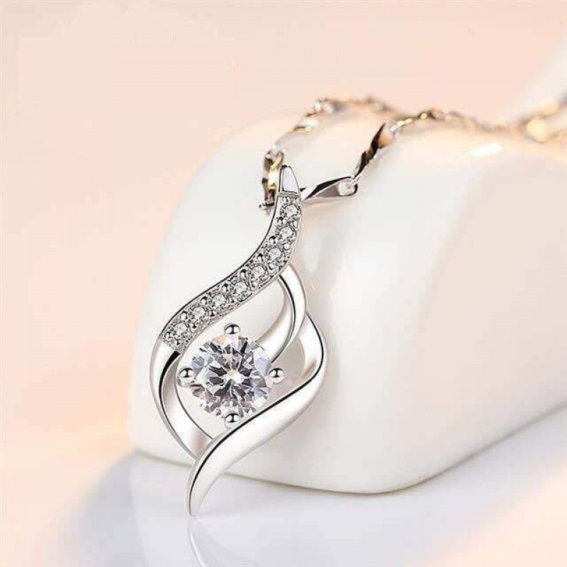 依莲妃【精选好礼】项链女锁骨链吊坠饰品简约礼百搭时尚女依莲妃 丘比特白钻+瓜子链