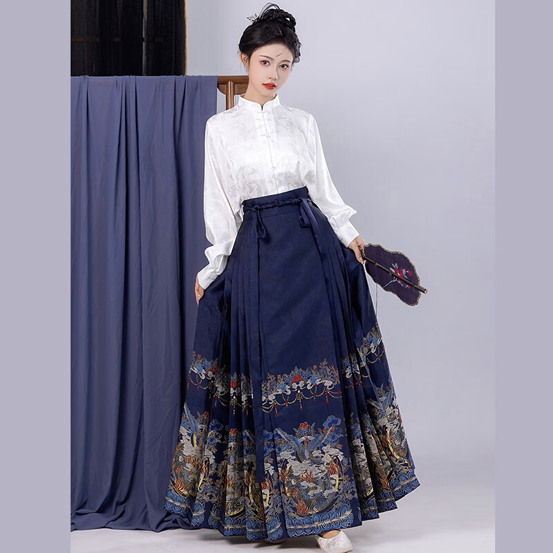 tificy新中式国风日常可穿高级感马面裙套装2023新款成人女改良明制