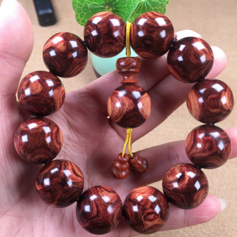 t&u保价紫檀柳老料紫油梨鬼脸对眼手串媲美海南2.