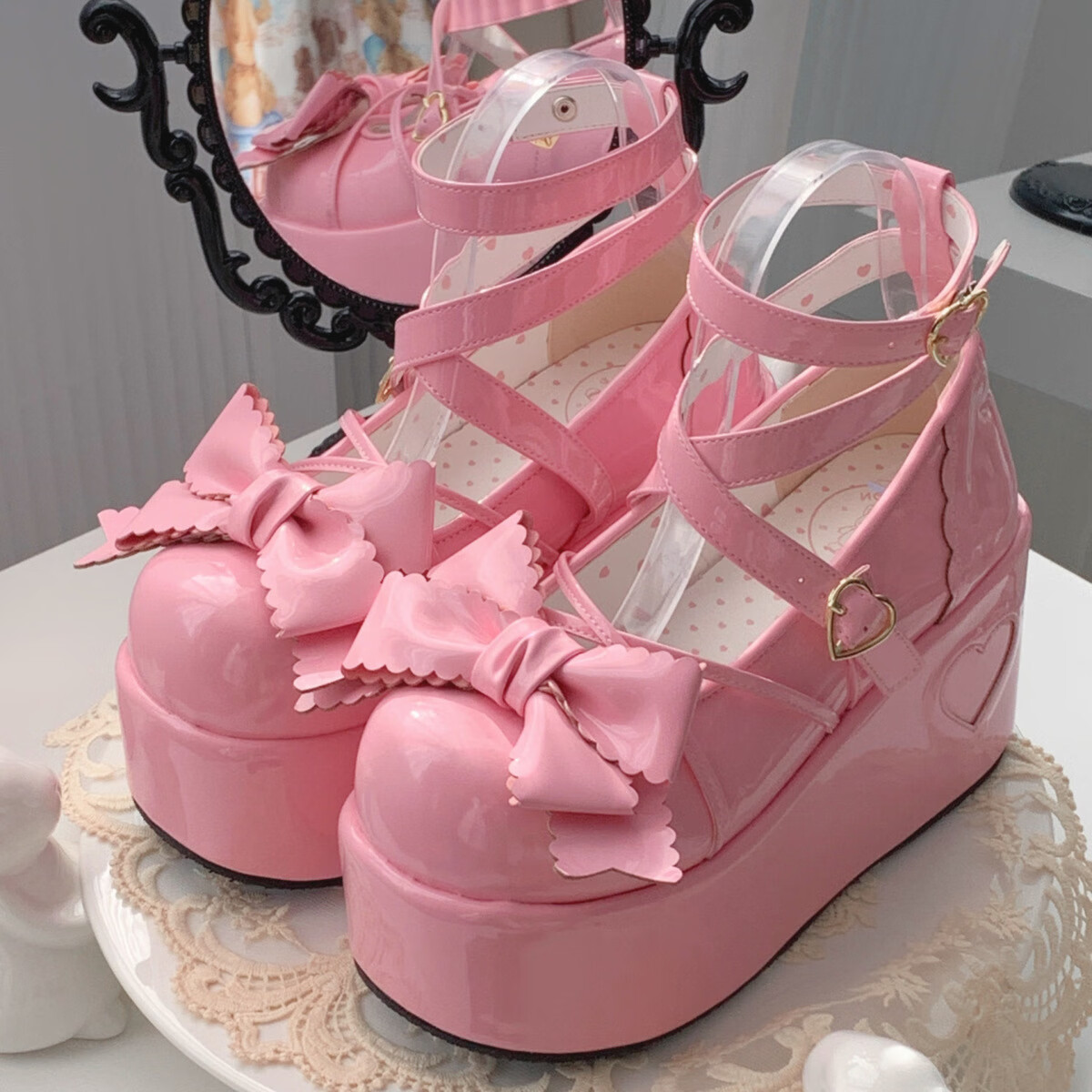 新款lo鞋可爱洛丽塔鞋可爱少女日系lolita小皮鞋女百搭学院 亮皮粉色