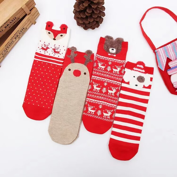【MOY】可爱麋鹿圣诞袜子中筒耳朵圣诞袜 全红麋鹿圣诞袜 (四双装)均码