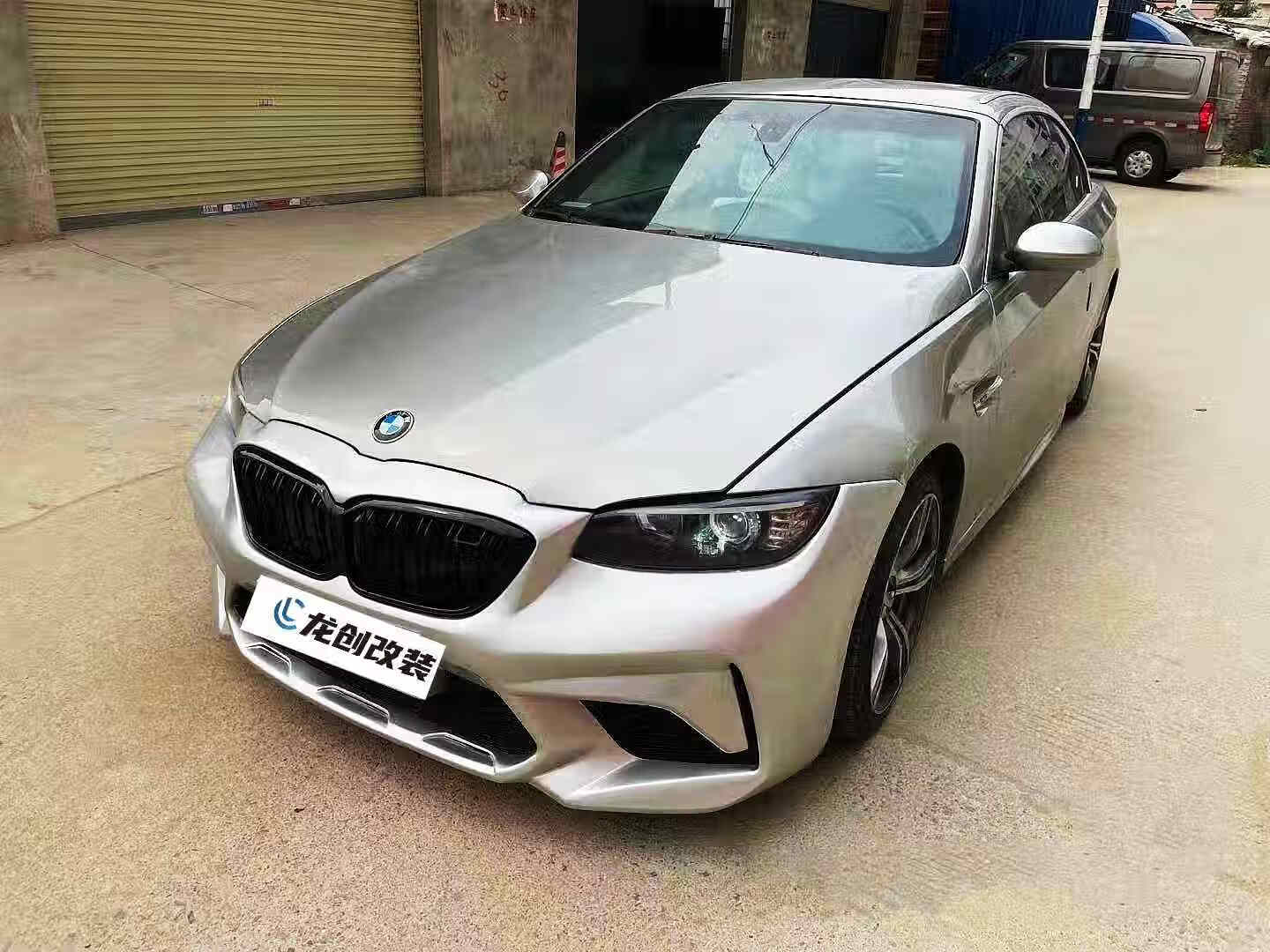 亦鹿为你适用于06-12宝马3系e92 e93 330i 335i改装m2c款大包围前后杠