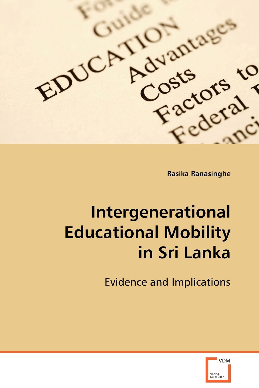 【预售 按需印刷】intergenerational educational mobility in sri