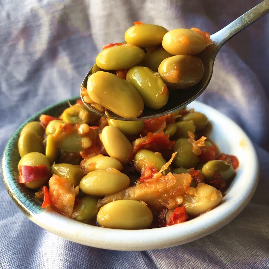 鲜有志云南易门腌绿豆豉240克 咸脆香辣瓶装水豆豉青豆下饭咸菜