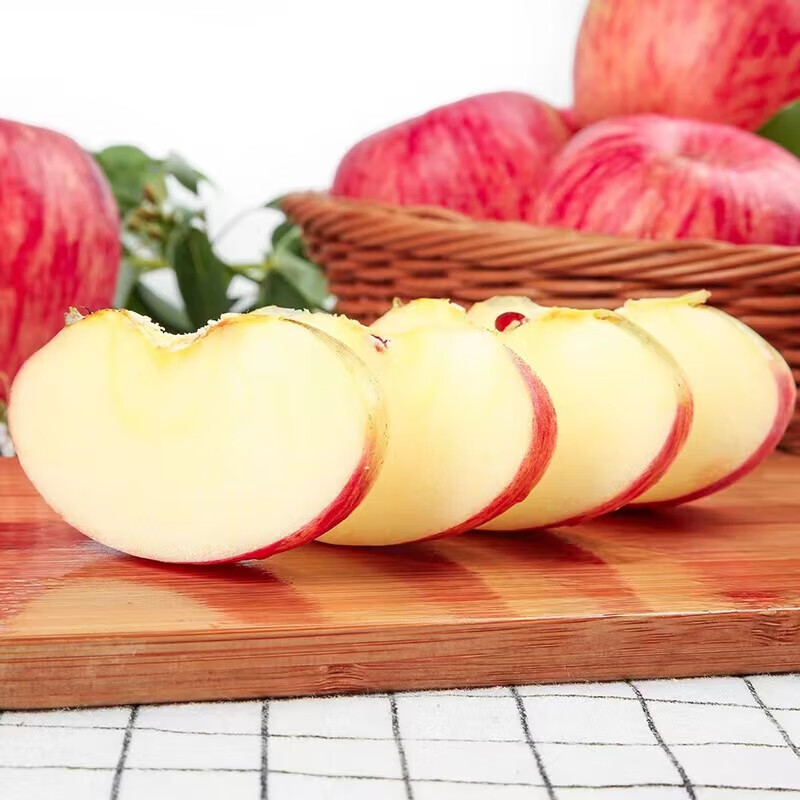 遇见悯农沙漠冰糖心苹果25年新苹果脆甜新鲜水果健康轻食生鲜红富士苹果 新疆冰糖心苹果（净重4.5斤） 超值中果150g起(超多人回购）