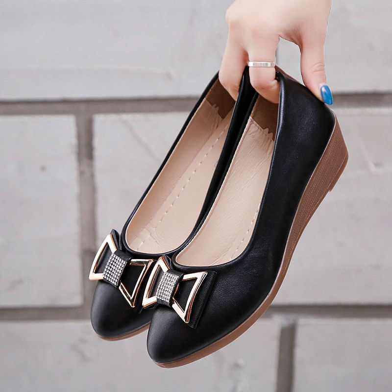 比克尼可春季新款女士皮鞋舒适百搭中跟防滑圆头软皮妈妈鞋单鞋工作鞋 黑色 38 偏小一码现货