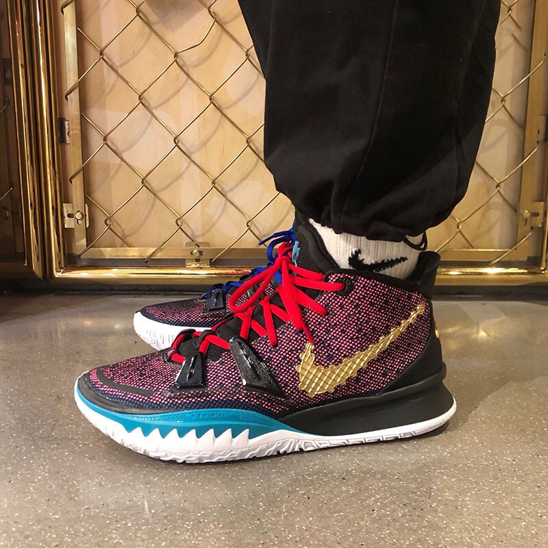 nike 耐克 kyrie 7 欧文7 篮球鞋 cq9327-002 cq9327-401/100 cq9327