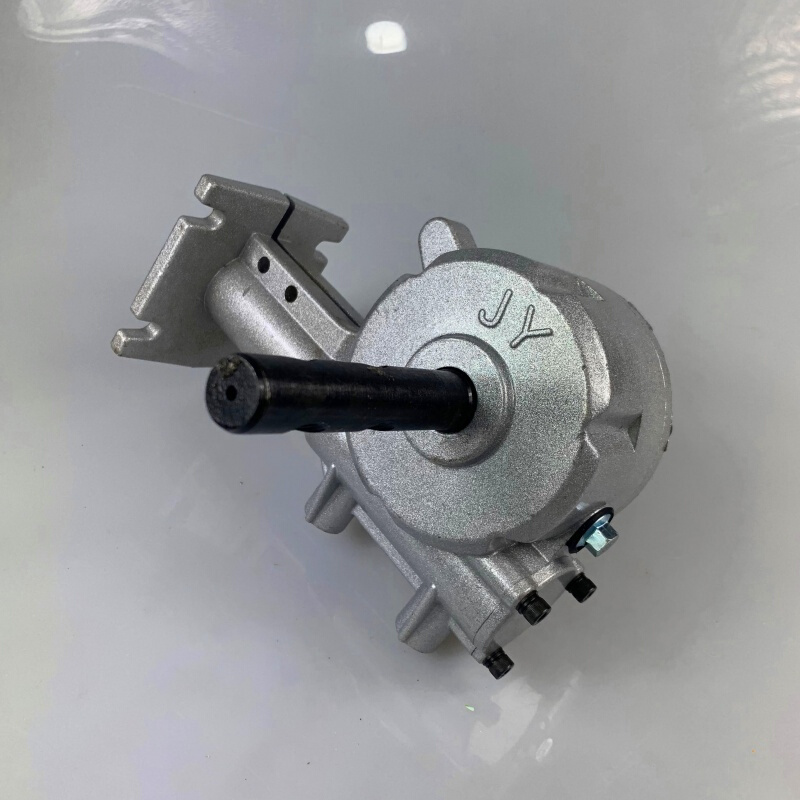 搅拌机配件齿轮箱总成搅拌轮碳刷混凝土搅拌机配件 搅拌机齿轮箱总成