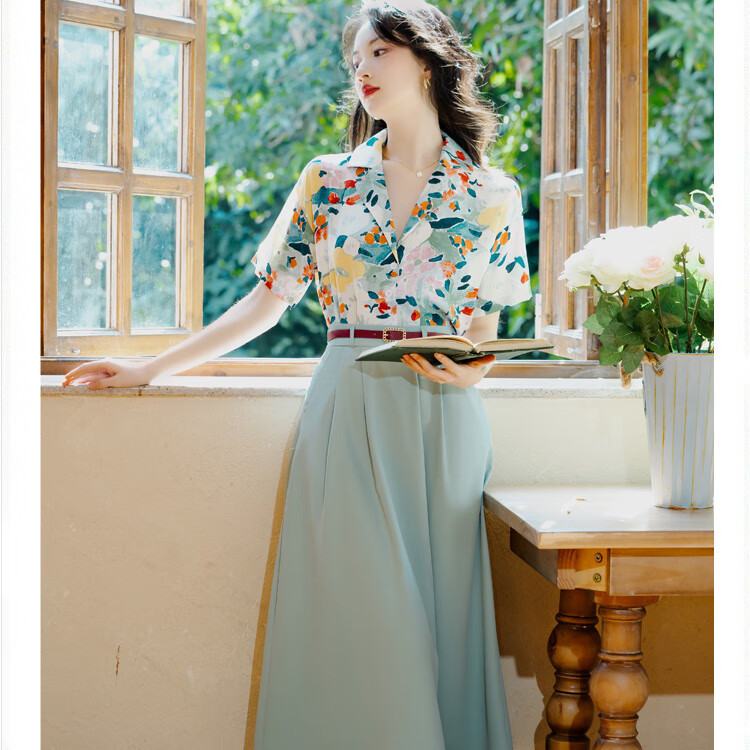 nzglr秋天衣服女装系带印花半袖衬衫文艺复古港风小众设计碎花衬衫