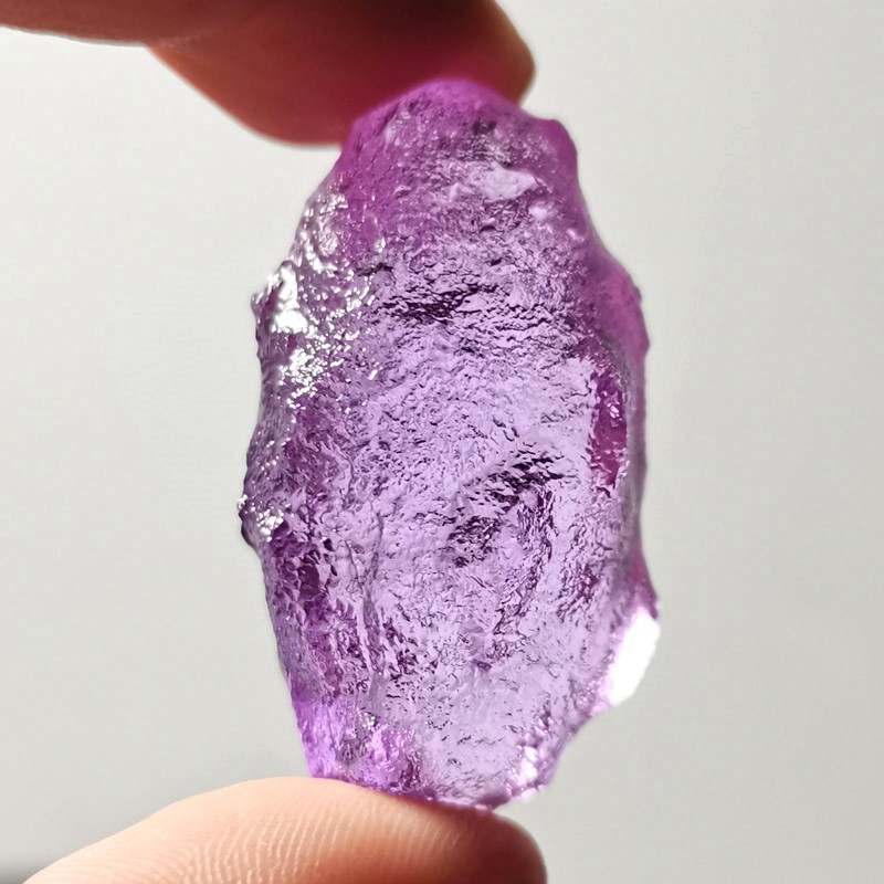 时乾 稀少天然波西米亚紫色陨石吊坠随形 宇宙陨星原石紫陨消忧郁旺夫