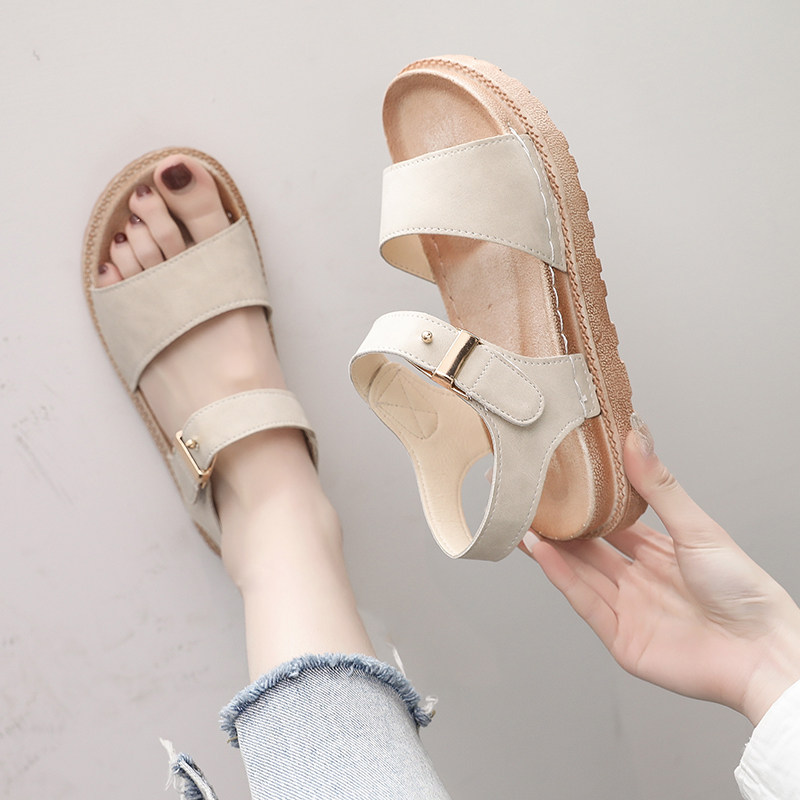 初中学生凉鞋女平底高中女生夏天穿的网红夏季新款露趾沙滩鞋百搭厚底