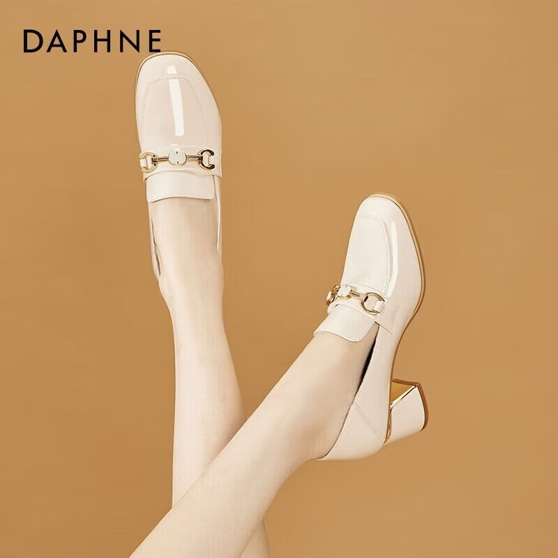 ���ڲ�������ܽ�ݵ�ЬŮһ�ŵ�СƤЬ�ָ�2024���ļ��¿ͷ�ָ�Ьְҵ����ŮЬ ��ɫ 35