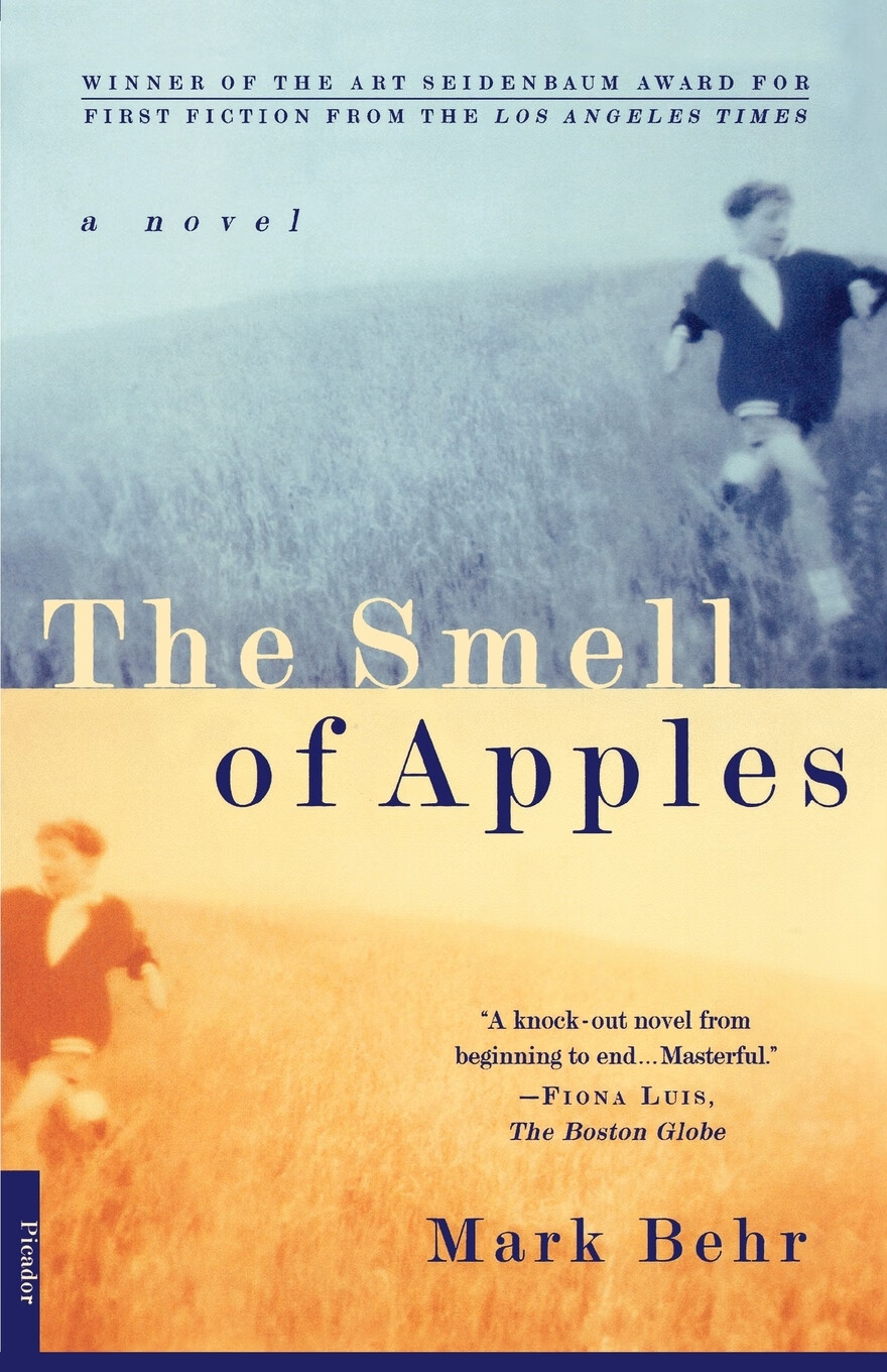 【预售 按需印刷】the smell of apples