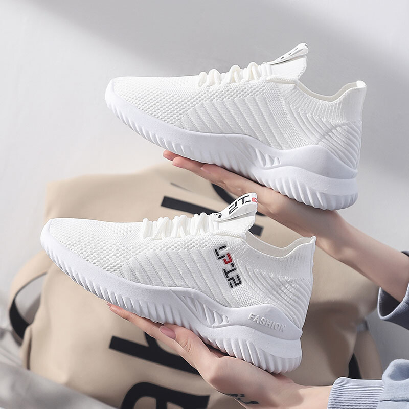 专门跳鬼步舞的鞋子广场舞鞋女跳舞鞋鬼步舞杨丽萍网面春秋运动软底