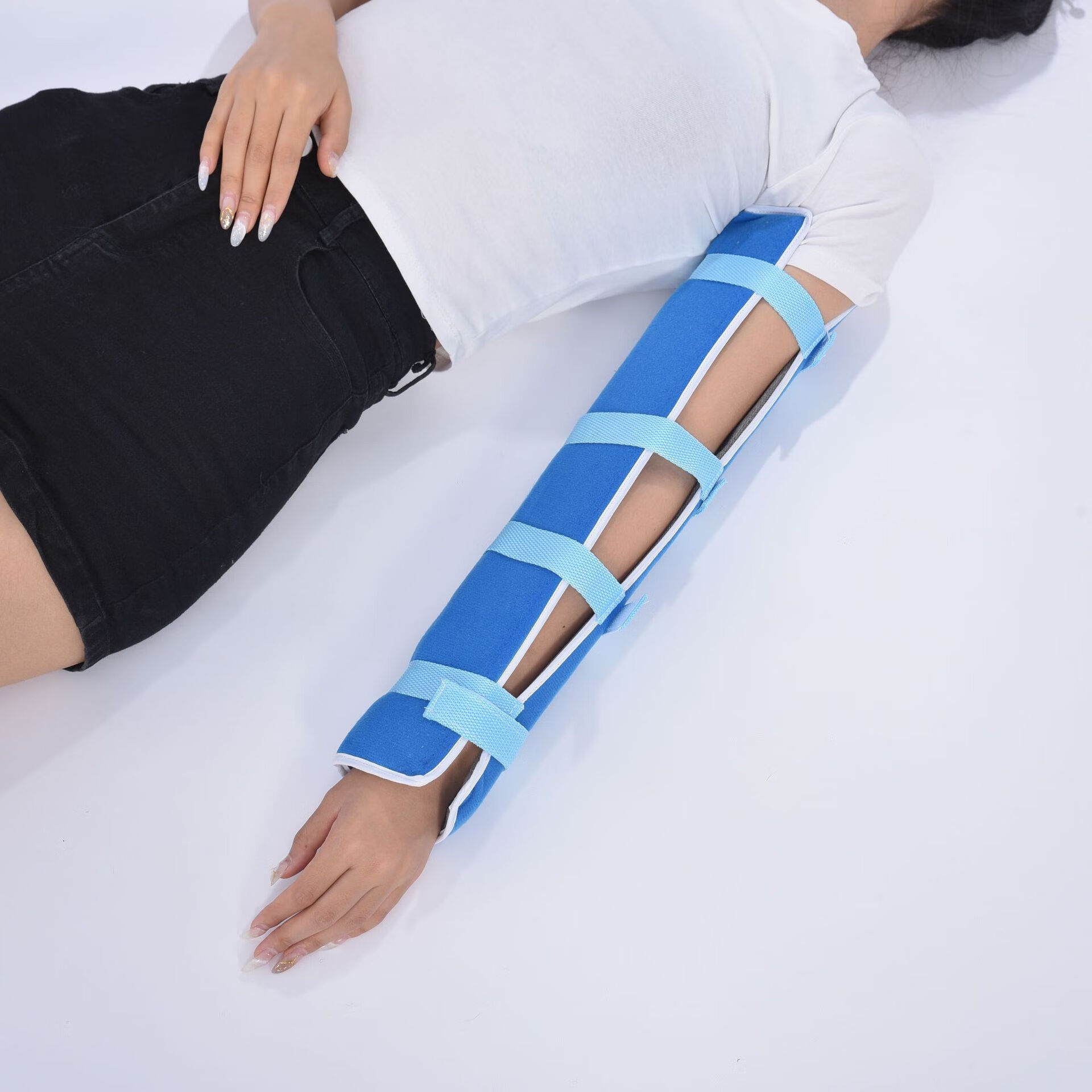 手臂固定夹板康复器材上肢伸直夹板透气胳膊手臂固定支具 蓝色 均码