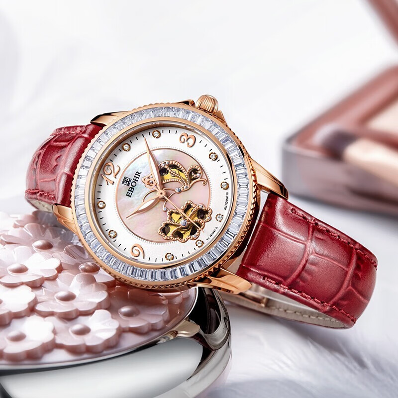 中高档女式手表品牌有哪些,盘点15款最适合女士佩戴的经典手表,是你