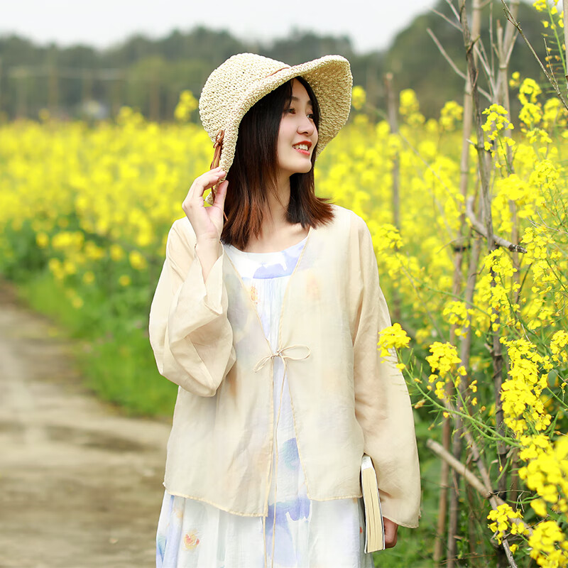 乱在江南文艺范休闲轻薄透气短外披女夏季新品旅游度假系带短外套