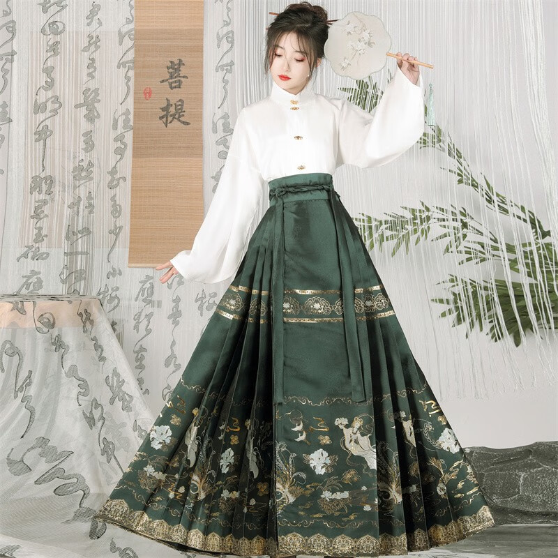 汉服女明制马面裙全套古装日常国风夏季齐腰款织金妆花螺钿通勤 【芙蓉飞仙】绿色马面裙+上衣 M怎么看?