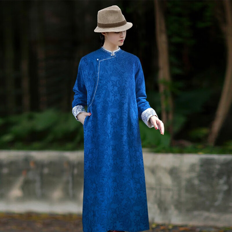新品蓝羽棉麻旗袍手工刺绣改良复古绣花长袍文艺轻中式 蓝色(里衬款)