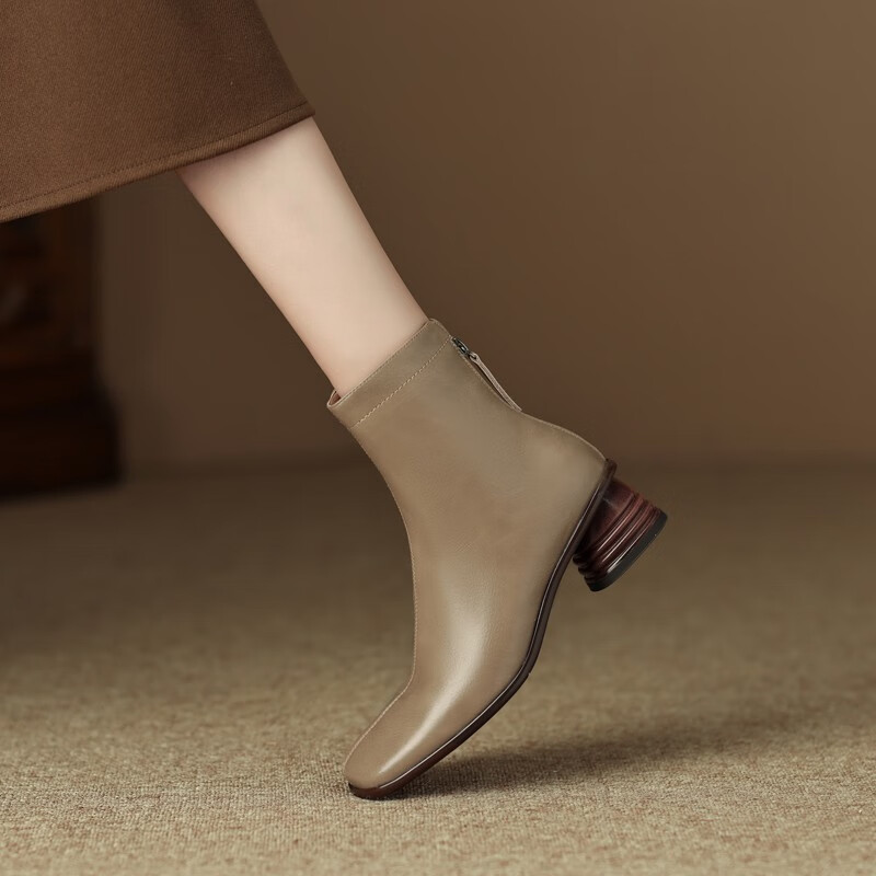 可欣百丽粗跟短靴女方头中跟女靴复古风裸靴秋冬单靴加绒靴子女式皮靴