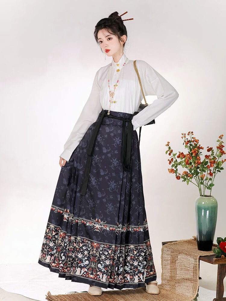 甜禧忆马面裙女款2024新款中式女装汉服成人国风古装全套【素素】眀制