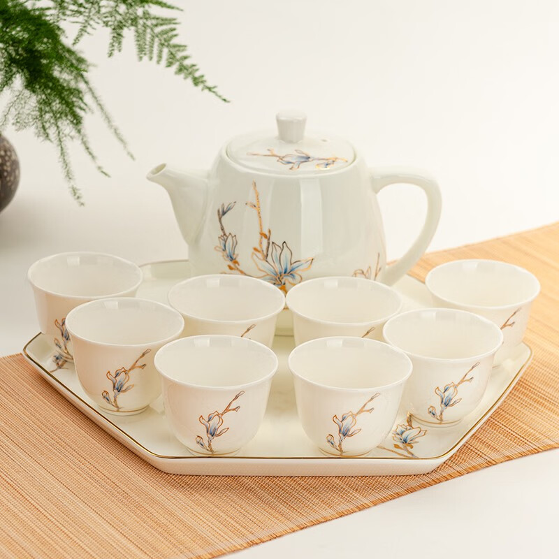 金岚玉唐山骨瓷玉兰花开茶壶茶杯子客厅水杯中式茶具陶瓷家用水杯 玉兰花开-10头水具套装怎么看?