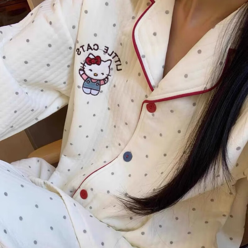 禾回helloKitty夹棉睡衣女冬季甜美卡通空气棉加厚学生休闲家居服套装 白色 波点kt猫 夹层款 M （80-100斤）
