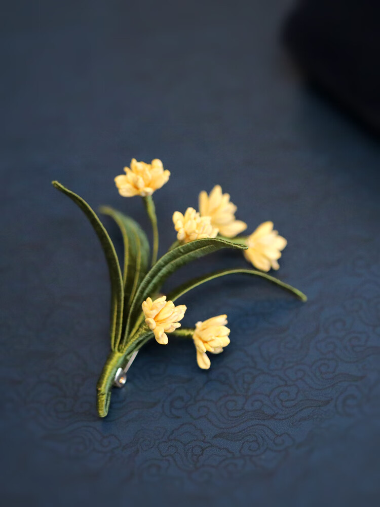 铭闽手工缠花桂花别针胸花配饰 优雅气质女秋冬大衣时尚胸针装饰 黄色