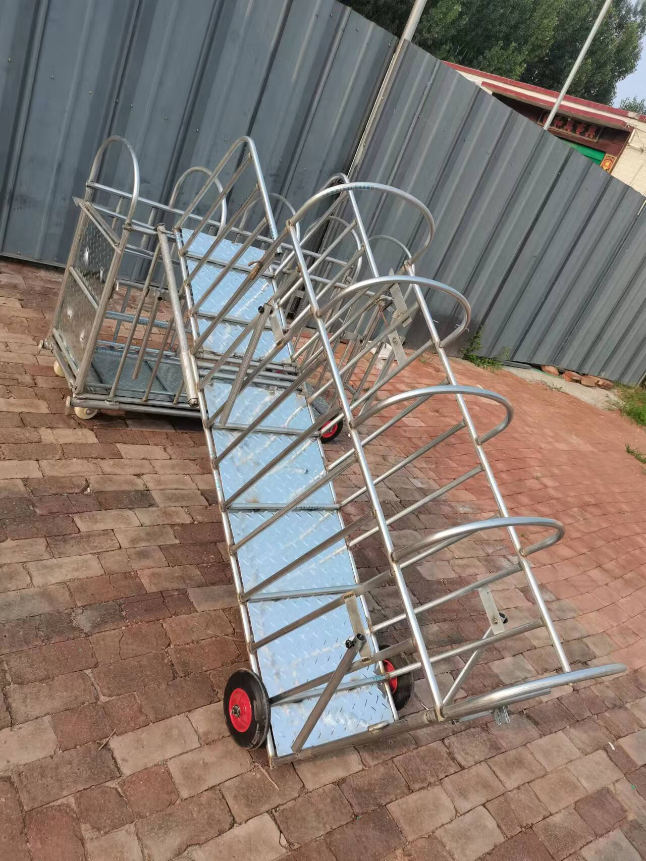 喜普装猪笼猪用装称猪转群养殖设备养殖设备畜牧养猪抓器械肥猪转运车