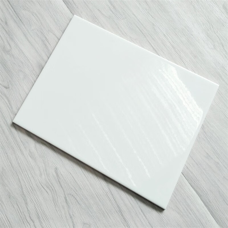 白色花纹墙砖 250*330白色亮光不透水瓷砖25*33厨房卫生间阳台淋 超白