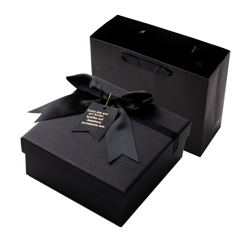 许愿兔小礼盒(灯串贺卡拉菲草)