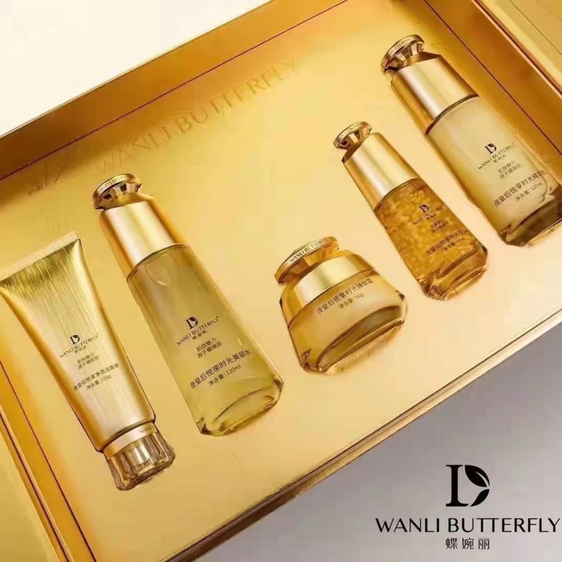 蝶婉丽海茴香身体乳（蝶婉丽海茴香龙血膏好用吗）