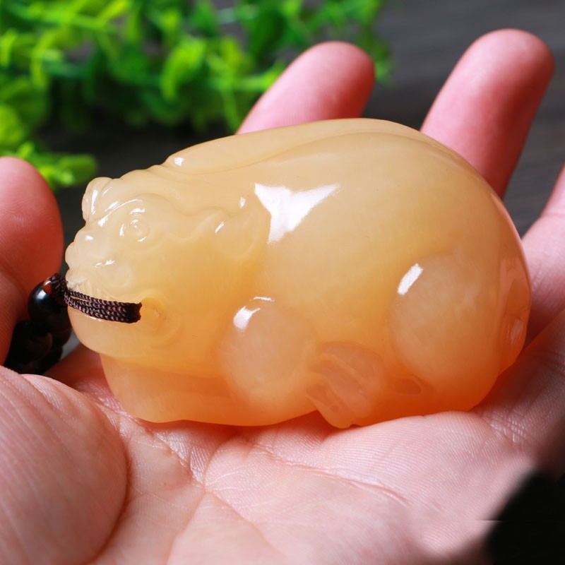 享耀貔貅手把件黄玉男款米黄玉貔貅瑞兽玉石原石手把玩件挂件享耀