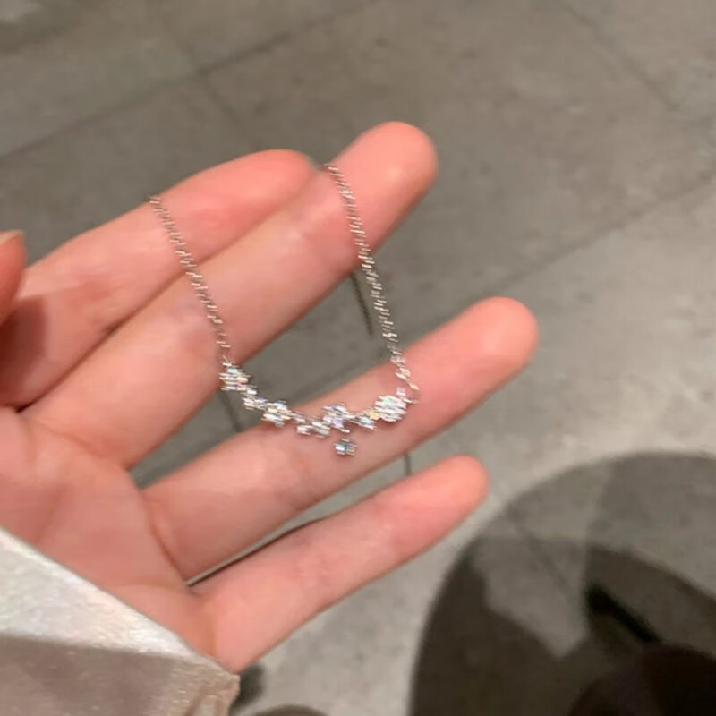 依莲妃【精选】星星项链女款轻奢小众锁骨链2023钛钢感 星星项链40+5cm延长链(钛钢链)