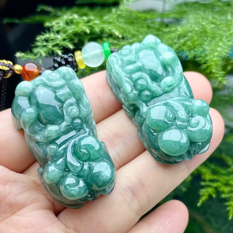 瑾晨货翡翠霸王貔貅吊坠老坑满绿缅甸玉皮丘挂坠直供