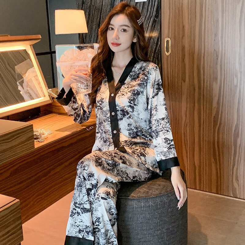 俞兆林【礼盒四件套】睡衣女春夏冰丝2026新款套装吊带可外穿家居服 水墨画【冰丝四件套】 L 【推荐80-120斤】