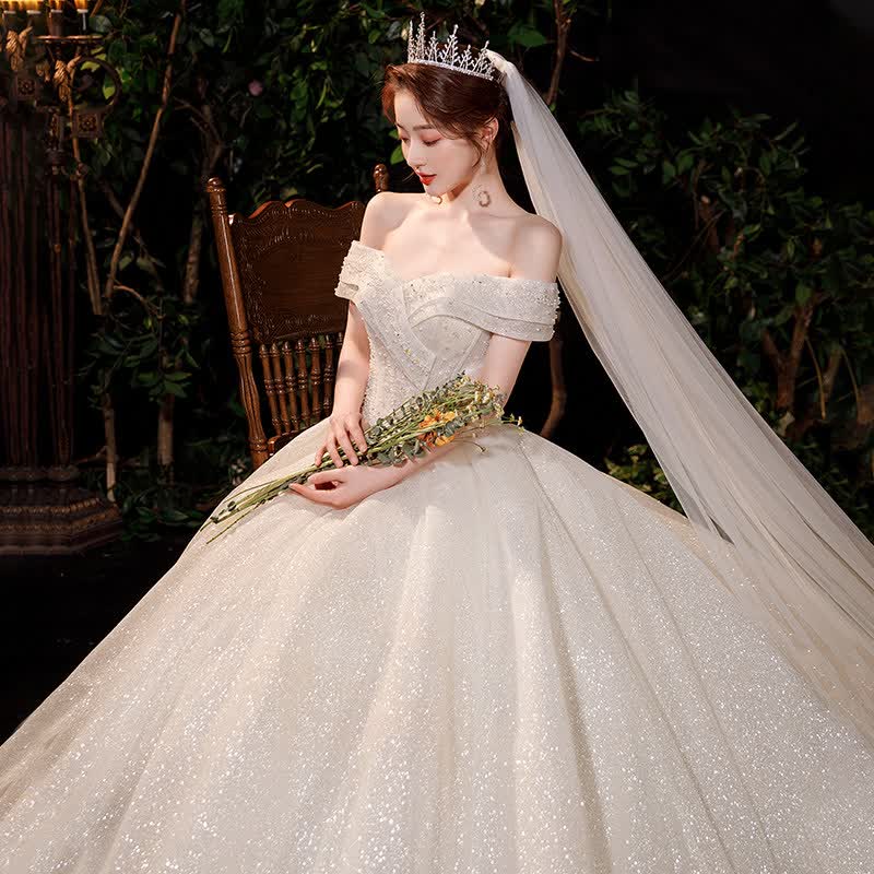 南糖三色 法式婚纱礼服2021新款新娘气质一字肩大拖尾小个子主纱简约大气 浅香槟齐地款 S怎么样,好用不?