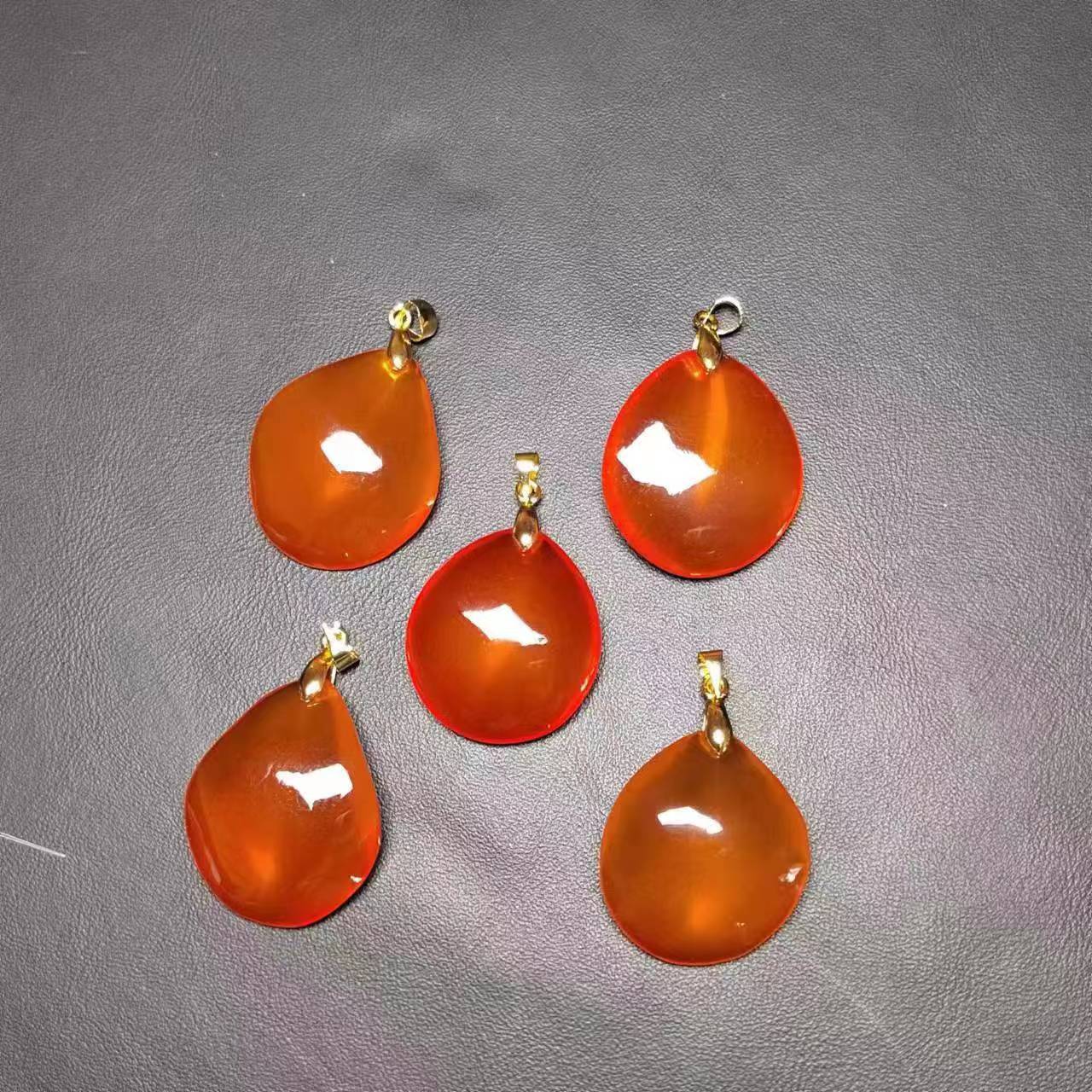 淑丽芙青鱼石吊坠鱼惊石打磨雕刻制作原材料促销宝宝心形纳福 2-3克款