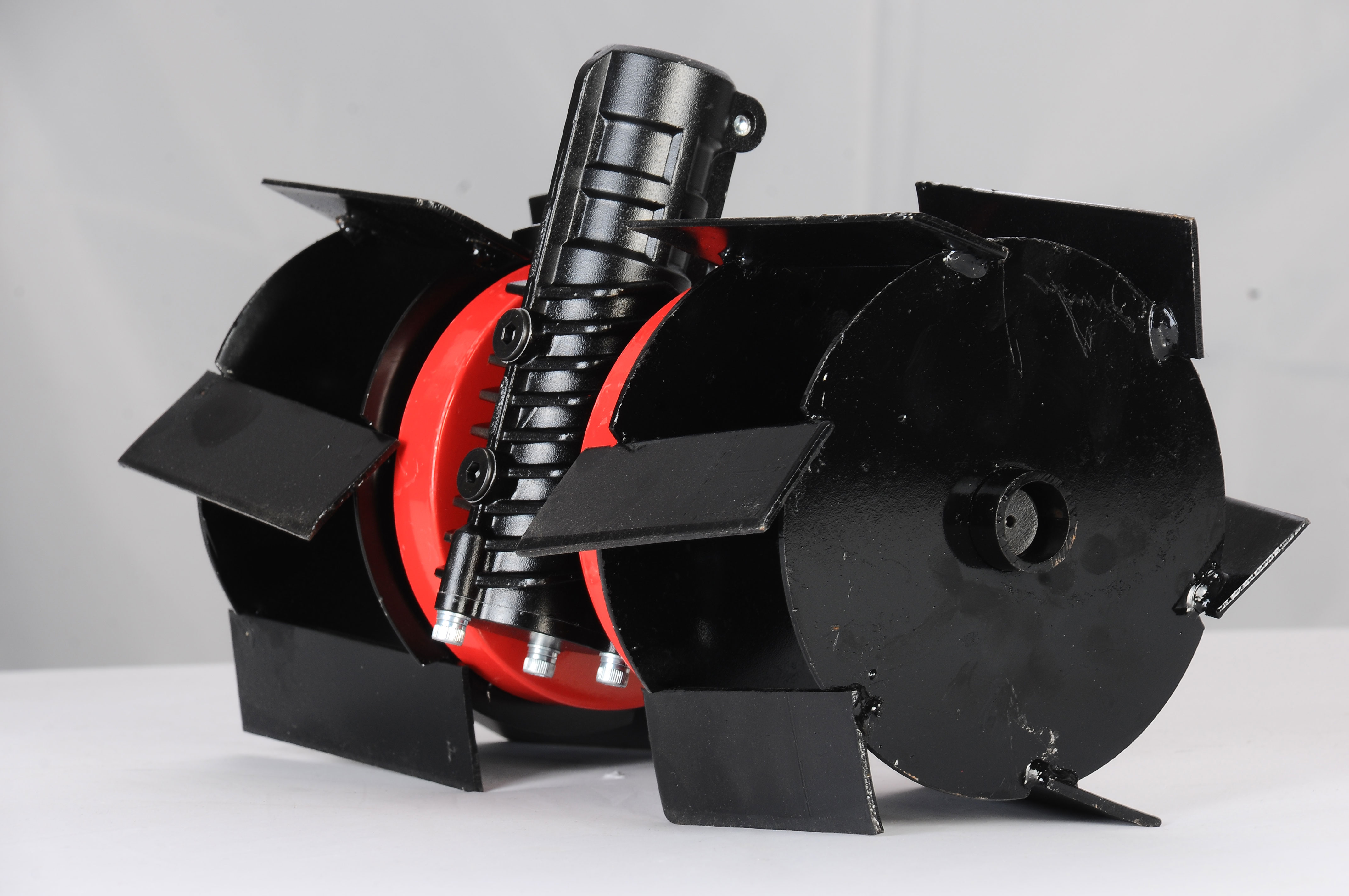 尚琛多功能农用割草机配件锄草头除草松土机刀头小型微耕旋耕机开沟轮