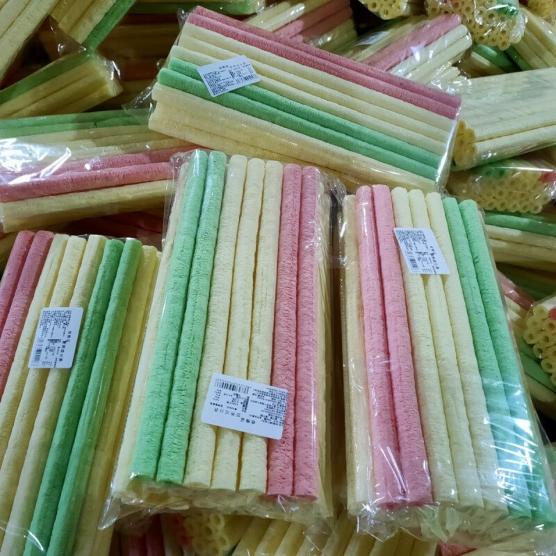 红允彩虹老式玉米棒传统休闲怀旧火筒记忆长条零食网红儿时火爆膨化