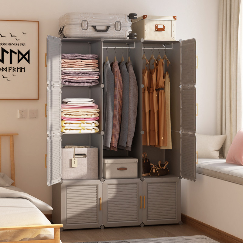 蔻丝 带门把手衣柜5.