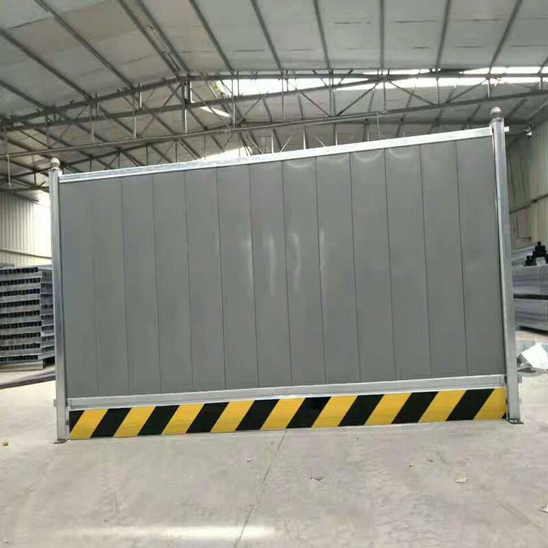 工程彩钢围挡加厚pvc施工挡板 工地彩钢小草围挡临时工程建筑隔离
